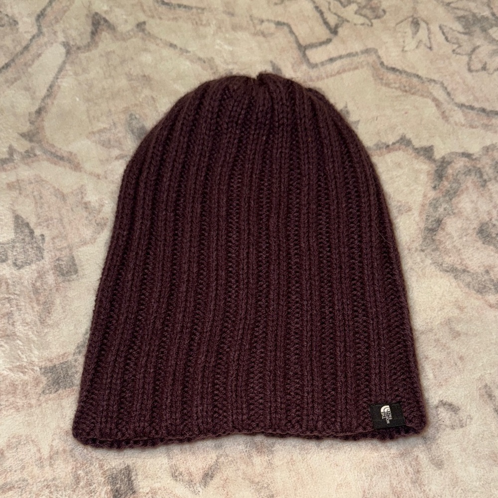 Gently used - North Face beanie
